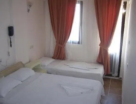 Golden Aparthotel 3*