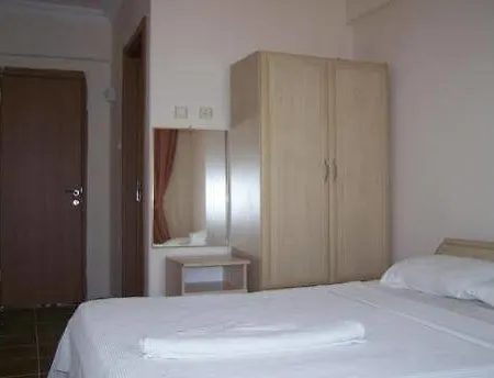 Golden Aparthotel 4*